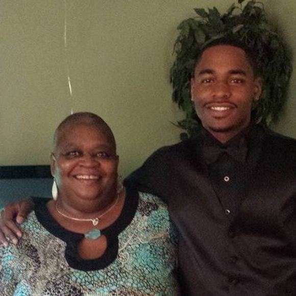 Meet your Posher, Da'von - Picture 1 of 1